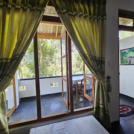 אלה Enthral View Homestay מראה חיצוני תמונה