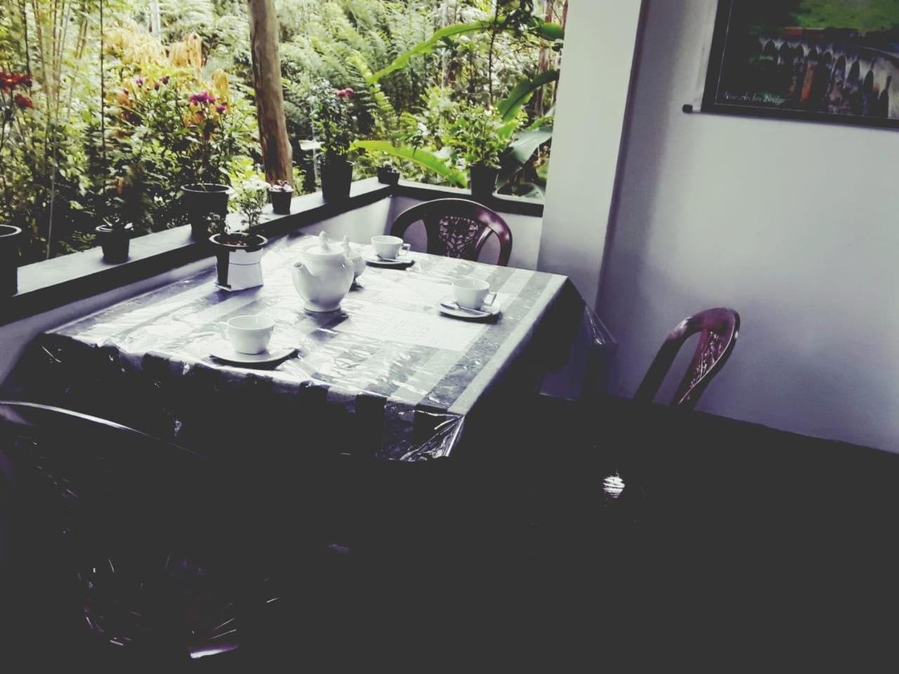 אלה Enthral View Homestay מראה חיצוני תמונה