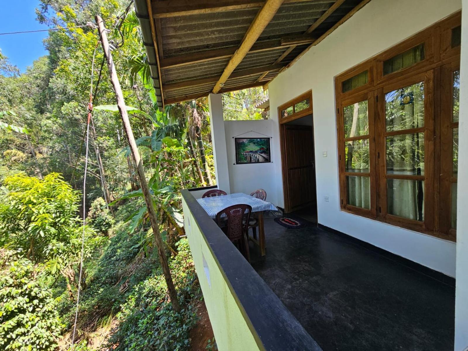 אלה Enthral View Homestay מראה חיצוני תמונה